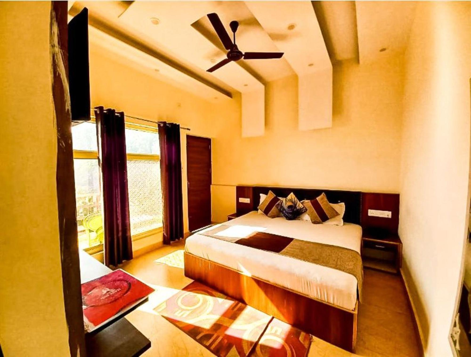 Sunny Pines Resort Lansdowne Kültér fotó